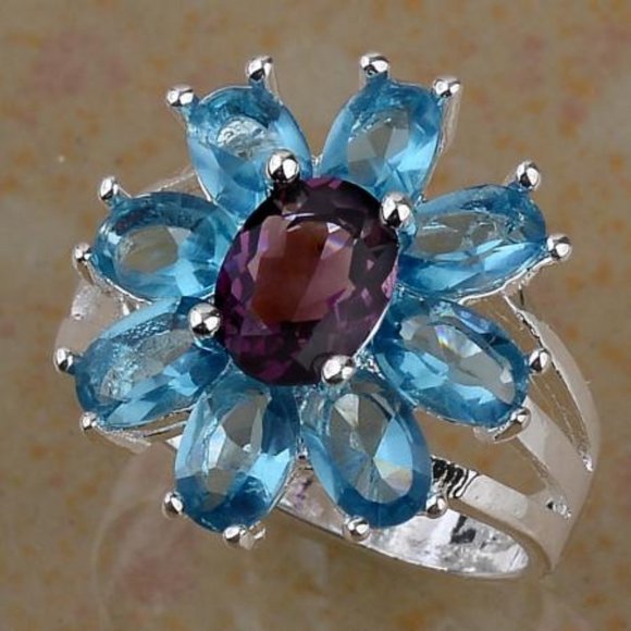 SALE ** BRAND NEW ** ELEGANT. 925 AMETHYST & BLUE TOPAZ RING - Picture 1 of 1